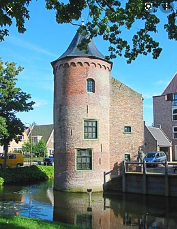 Huisje Britt Met Grote Tuin En Veel Privacy Dirkshorn エクステリア 写真