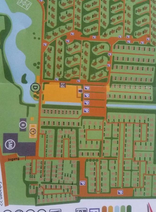Huisje Britt Met Grote Tuin En Veel Privacy Dirkshorn エクステリア 写真